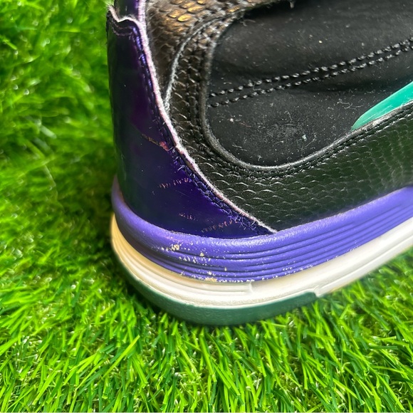 Nike Kids Sneakers Black Purple Teal - Picture 8 of 8